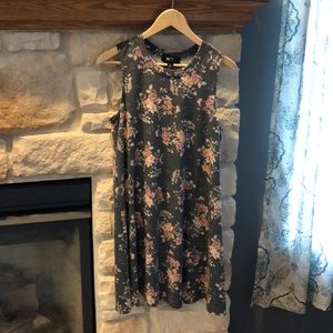 BCX Jumper/Dress Gray with pink flowers.